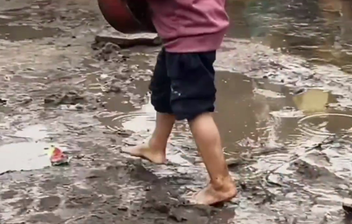 Thumbnail preview image for the video titled: Children displaced from North Gaza, barefoot in cold harsh winter