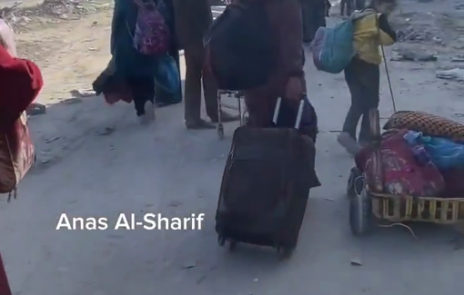 Thumbnail preview image for the video titled: Families forcibly displaced from Beit Lahia shelters