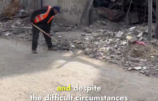 Thumbnail preview image for the video titled: Municipality workers continue cleaning the streets in Gaza City