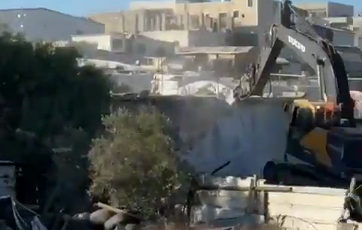 Thumbnail preview image for the video titled: Israel continues demolition operations of Palestinian homes in the town of Anata, northeast of occupied Jerusalem