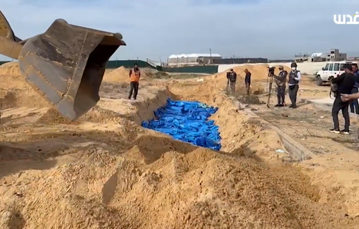 Thumbnail preview image for the video titled: Heartbreaking mass graves in Khan Younis containing over 100 Palestinian bodies