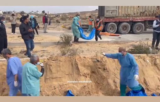 Thumbnail preview image for the video titled: Just before the truce, Israel returns 111 Palestinian bodiesburied in a mass grave this morning in Khan Yunis