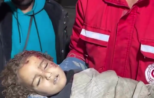 Thumbnail preview image for the video titled: Child killed in Israeli bombing of a tent in a school in Nuseirat camp