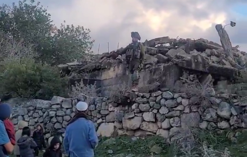 Thumbnail preview image for the video titled: Israeli convoy of potential settlers for Lebanon ascended to Arab al-Aramshe.' in South Lebanon