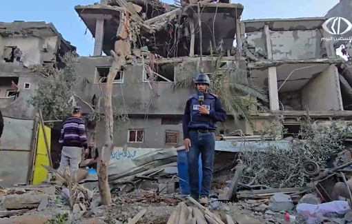 Thumbnail preview image for the video titled: Destruction of home by Israeli bombing that killed the Imad family of 4