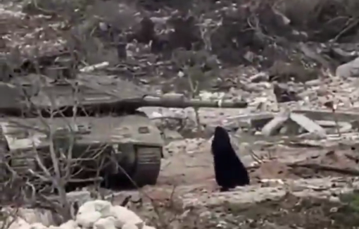 Thumbnail preview image for the video titled: Eldery Lebanese woman Zahraa Qubaysi faces off with an Israeli tank violating the ceasefire agreement