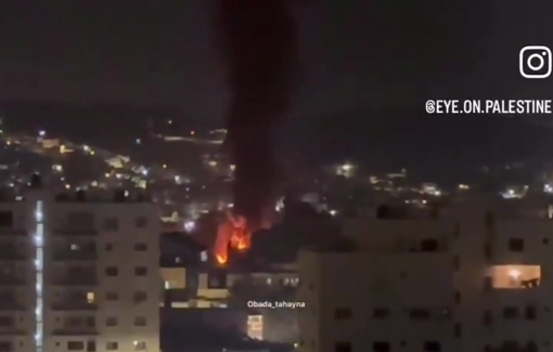 Thumbnail preview image for the video titled: Israeli troops set fire to Palestinian homes in Jenin