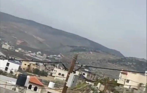 Thumbnail preview image for the video titled: Israeli forces ordered the evacuation of over 15 buildings in the village of Tamoun and the Al-Far’a Camp