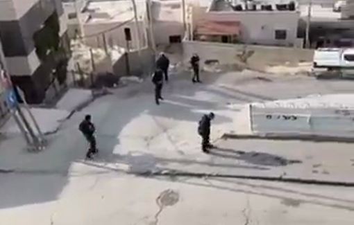 Thumbnail preview image for the video titled: Israeli authorities seize land belonging to Palestinians and raze it in the town of Silwan