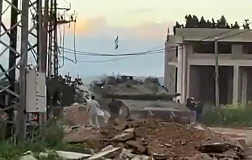 Thumbnail preview image for the video titled: Israeli deployed their tanks in order to occupy permanently Jenin city