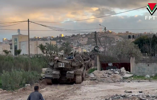 Thumbnail preview image for the video titled: Israeli tanks storming Jenin Camp for the first time after 23 years