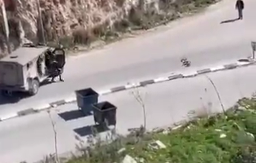 Thumbnail preview image for the video titled: Israeli soldiers threatened Palestinian civilian at a checkpoint in Nablus