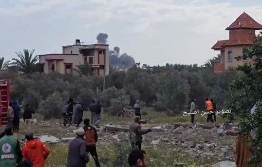 Thumbnail preview image for the video titled: Series of airstrikes in Abasan al-Kabira