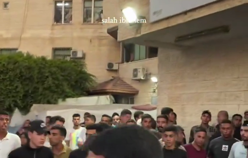 Thumbnail preview image for the video titled: Stream of casualties taken to Al Aqsa hospital at sunset