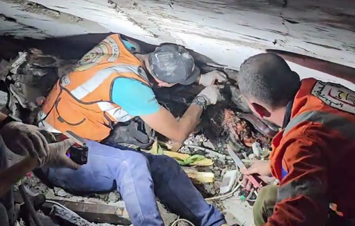 Thumbnail preview image for the video titled: Efforts to retrieve victims of Ahmad family from the rubble of their home