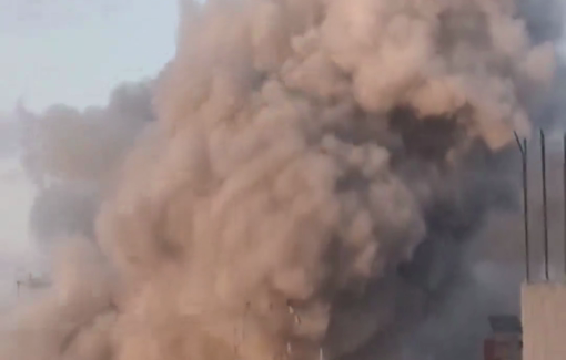 Thumbnail preview image for the video titled: Double airstrike on Al-Nouri Tower in Nuseirat