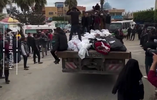 Thumbnail preview image for the video titled: The funeral of 36 members of Tabatibi family after killed by IDF strike