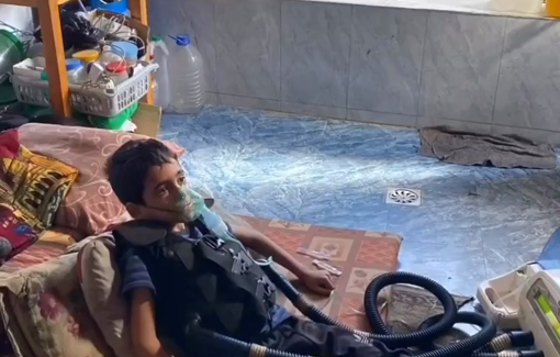 Thumbnail preview image for the video titled: This child survived the Al Tabi'in School massacre and urgently needs treatment outside of Gaza