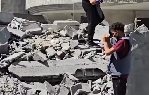 Thumbnail preview image for the video titled: "Among the rubble, peace for Gaza, peace, peace will remain"