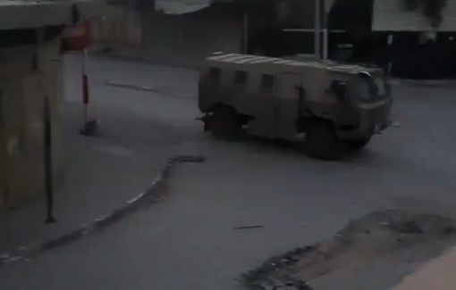 Thumbnail preview image for the video titled: Armored vehicle continue to storm Jenin