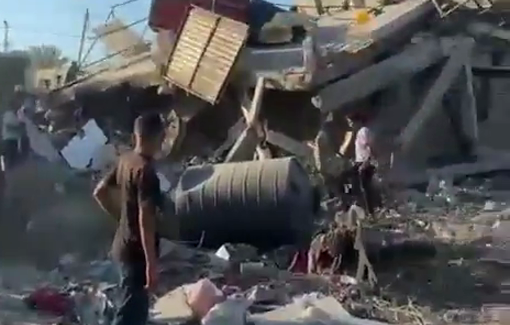 Thumbnail preview image for the video titled: Rubble and devastation where the Al-Bashiti home once stood