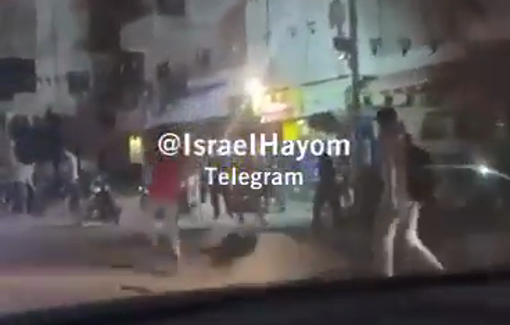 Thumbnail preview image for the video titled: Sudden IDF evacuation orders in south Beirut are causing panic among people from Dahieh neigborhood