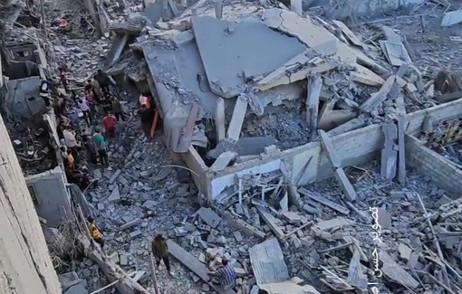 Thumbnail preview image for the video titled: Al-Farra family home flattened and over 20 family members killed in Israeli massacre in Khan Younis