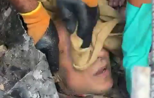 Thumbnail preview image for the video titled: Man found in the rubble of Abu Ras family house, bombed by IDF