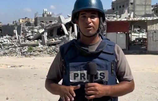 Thumbnail preview image for the video titled: Hossam Shabat reports on the IDF siege of Jabalia