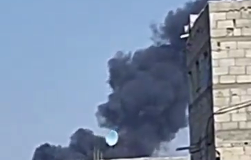 Thumbnail preview image for the video titled: Israeli airstrikes in Al-Faluja, Jabalia