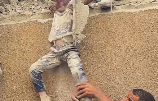 Thumbnail preview image for the video titled: Little girl found dead under the rubble, killed by Israeli bombing