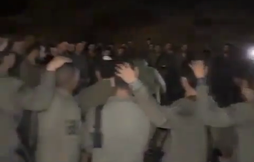 Thumbnail preview image for the video titled: Holy War : Israeli soldiers  praying and before entering in Lebanon