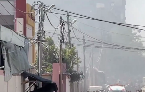 Thumbnail preview image for the video titled: Fire breaks out in Shuhada Al-Nuseirat school following IDF bombing