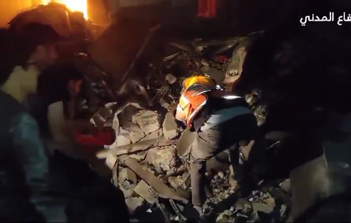 Thumbnail preview image for the video titled: Civil Defense pull out victims from the rubble of Saydam family house