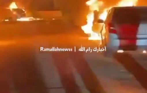 Thumbnail preview image for the video titled: Settlers set fire to 18 cars and 2 apartments in Al-Bireh