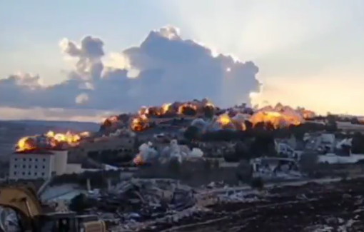 Thumbnail preview image for the video titled: The moment when the IDF blew up several buildings on the outskirts of the town of Mays al-Jabal in southern Lebanon