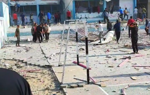 Thumbnail preview image for the video titled: Chaos at Shuhaibar school following Israeli bombing