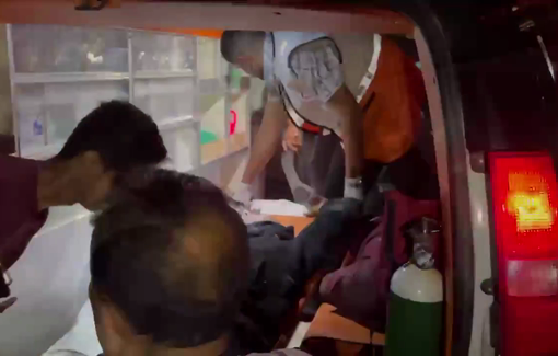 Thumbnail preview image for the video titled: Ambulance crews transfer casualties from Israeli strike on school