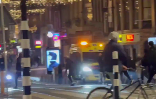 Thumbnail preview image for the video titled: Footage of Maccabi supporter initiating the attacks in Amsterdam