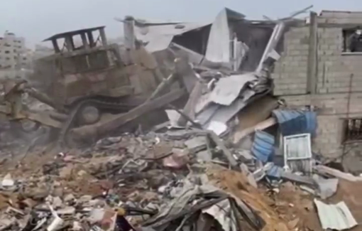 Thumbnail preview image for the video titled: Bulldozer levels a house in Gaza