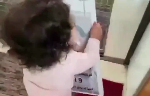 Thumbnail preview image for the video titled: Elia, the daughter of captive journalist Rula Hassanein, wanders through the house with her mother picture