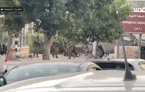 Thumbnail preview image for the video titled: Israeli forces prevented the ambulance reaching the young Palestinian they shot à Deir Sharaf checkpoint