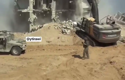 Thumbnail preview image for the video titled: Excavators demolishing a building in Rafah