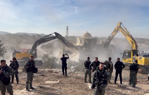 Thumbnail preview image for the video titled: Israeli occupation forces demolish the village mosque at Umm al-Hiran