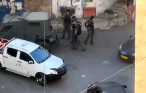 Thumbnail preview image for the video titled: Israeli forces arrest a Palestinian child after assaulting him in Abu Dis